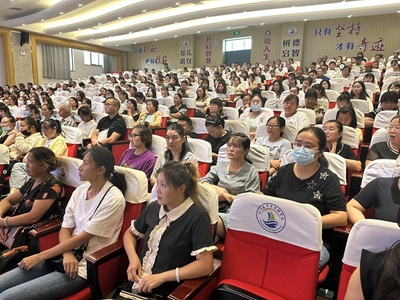 港實(shí)小家校共育 | 入學(xué)季 共成長(zhǎng) 家庭教育咨詢服務(wù)助力家長(zhǎng)陪伴孩子啟航